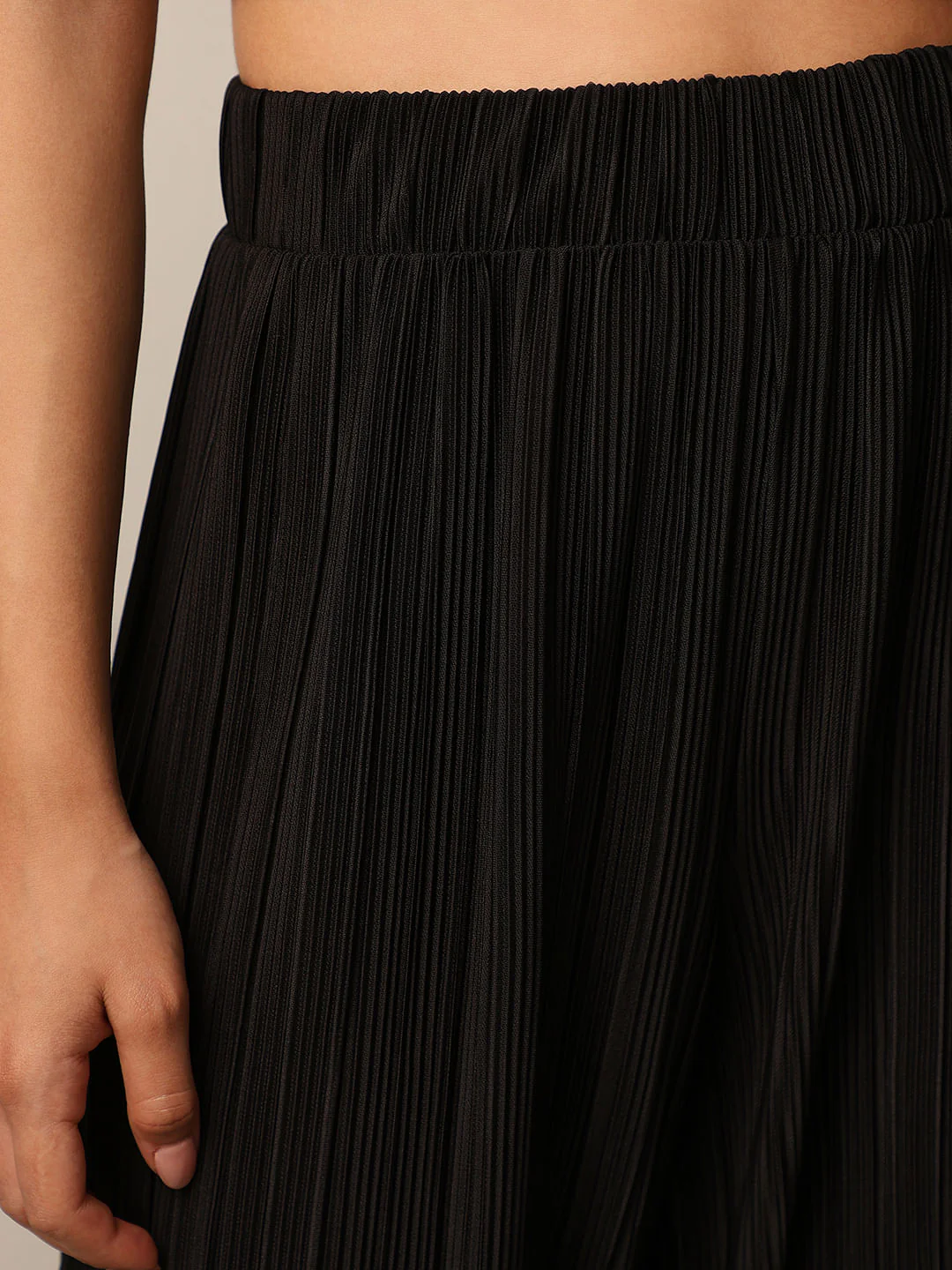 Black Textured Pant - Image 4