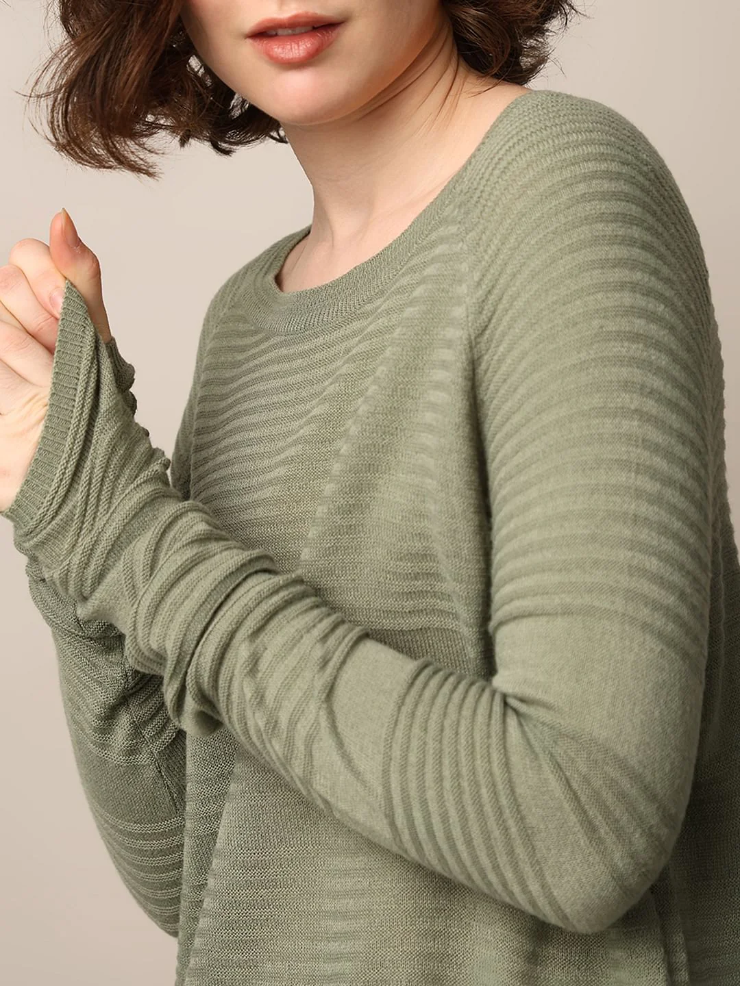 Green Structured Knit Pullover - Image 4