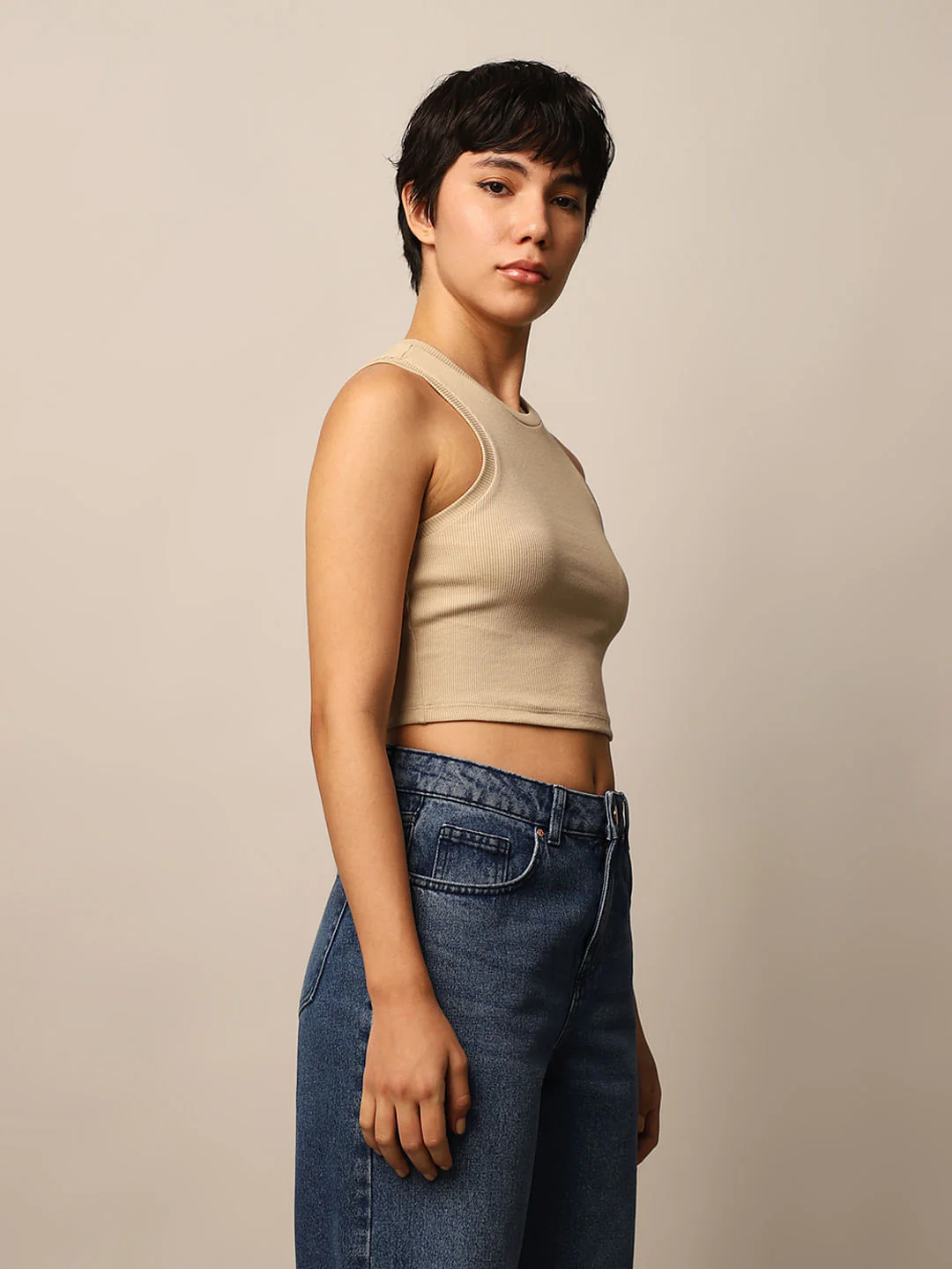 Beige Ribbed Cropped Tank Top - Image 5