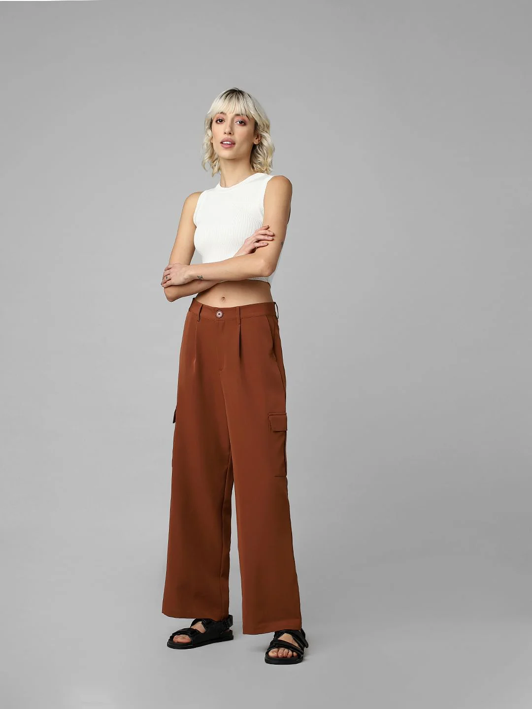 White Knit Crop Top - Image 6