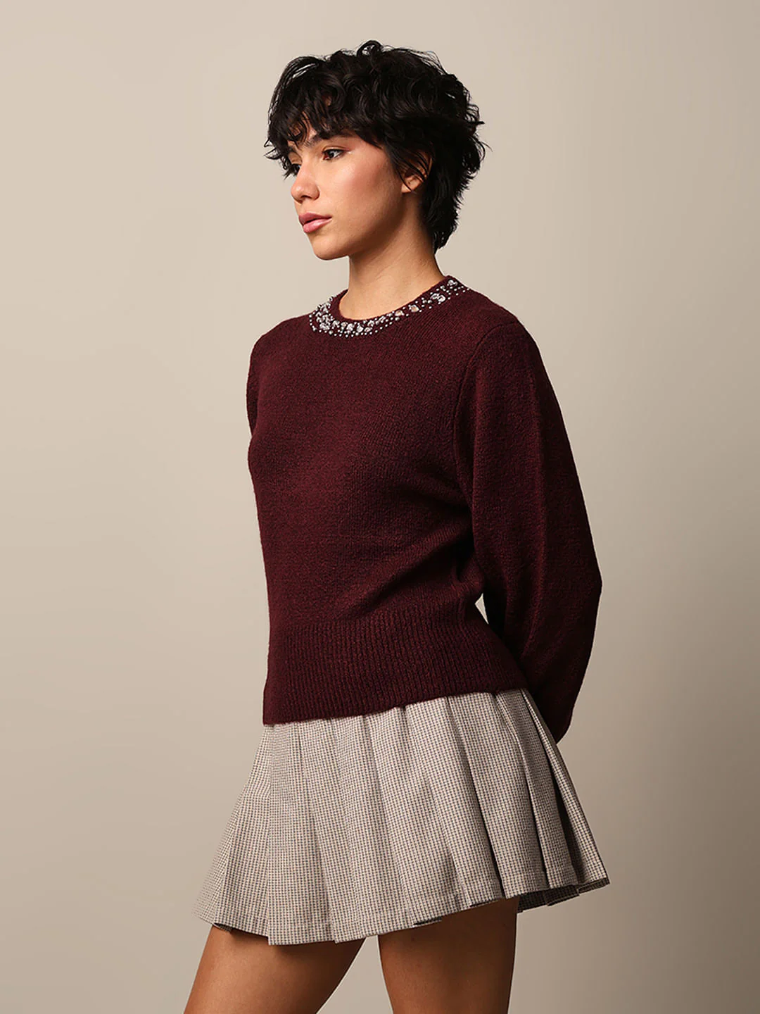 Maroon Rhinestone Detail Pullover - Image 5