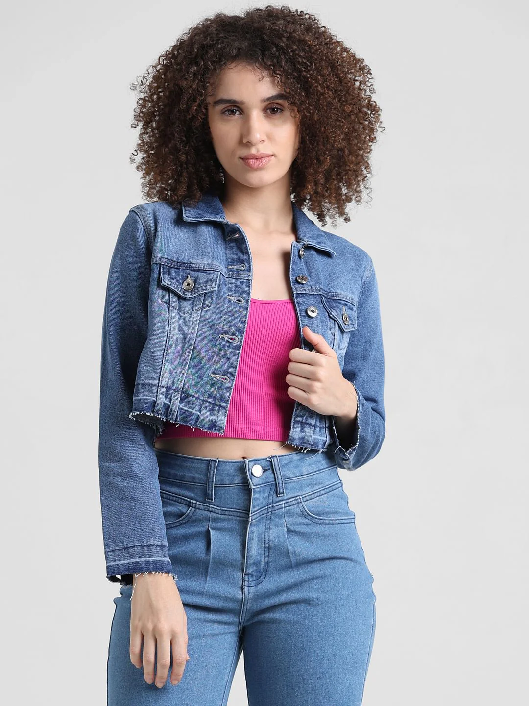 Blue Raw-Edge Cropped Denim Jacket - Image 3