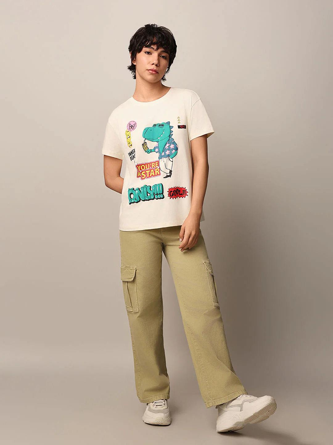 Off-White Graphic Print T-Shirt - Image 2