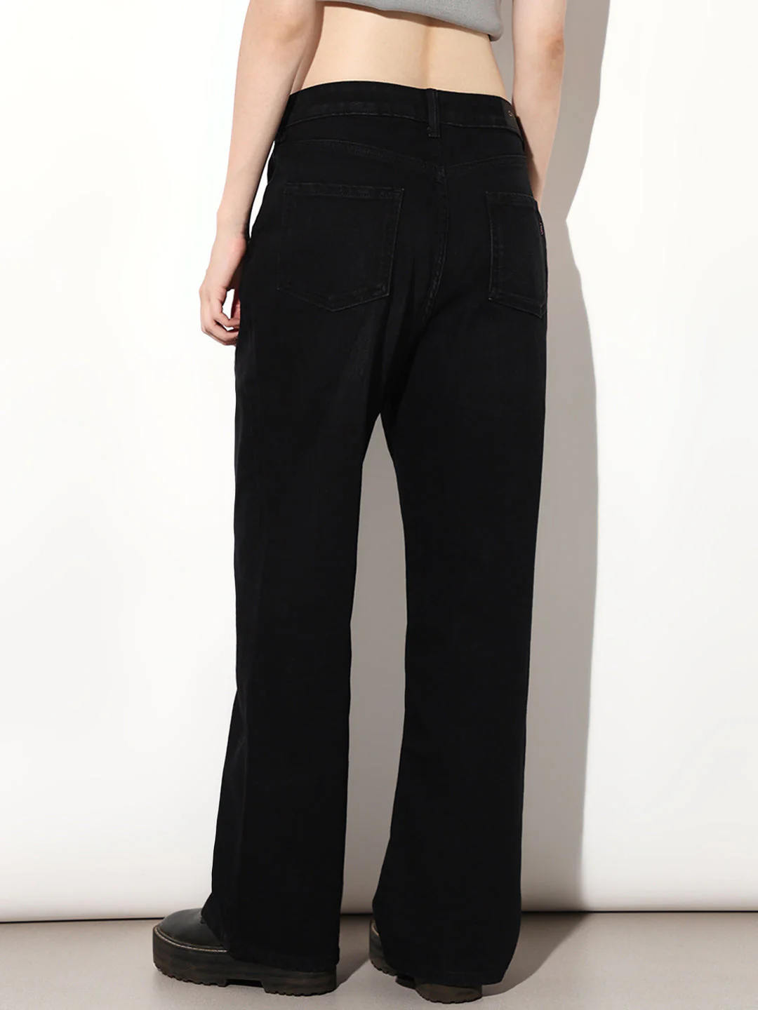 Black High Rise Straight Fit Jeans - Image 5
