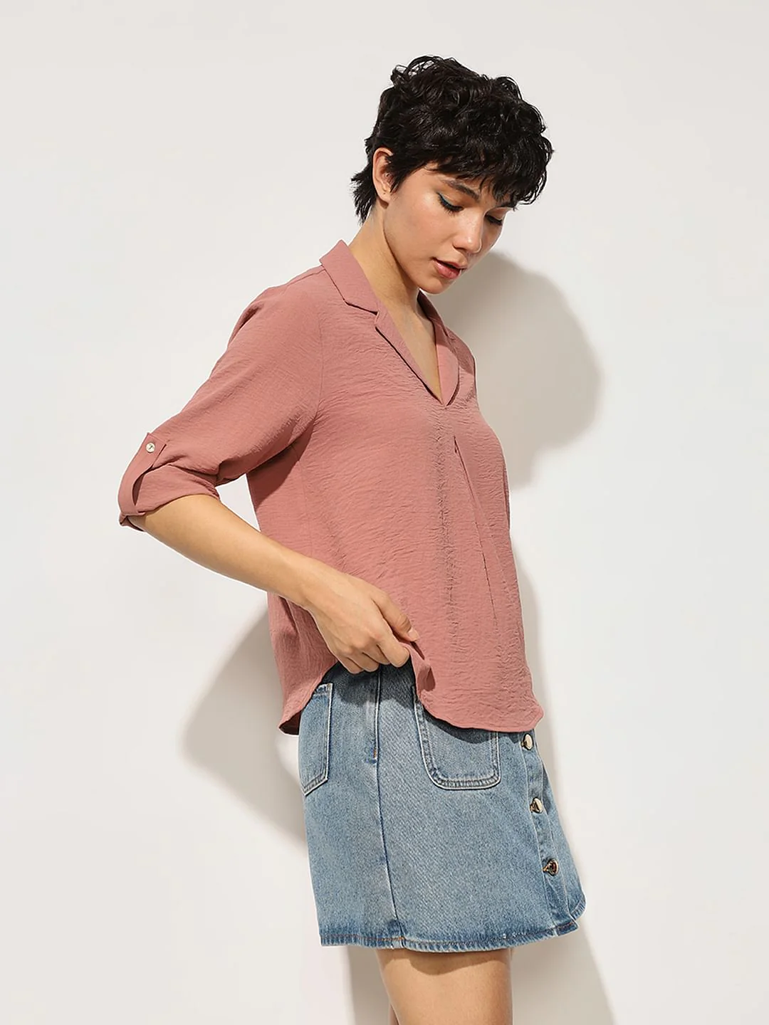 Pink Textured Resort Collar Top - Image 5