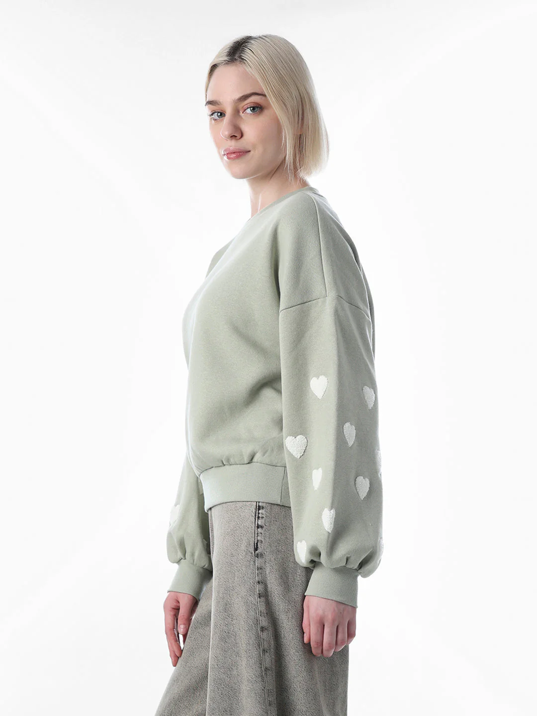 Green Heart Detail Boxy Sweatshirt - Image 5