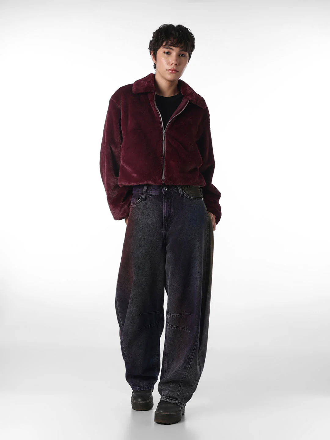 Maroon Faux Fur Cropped Pile Jacket - Image 3