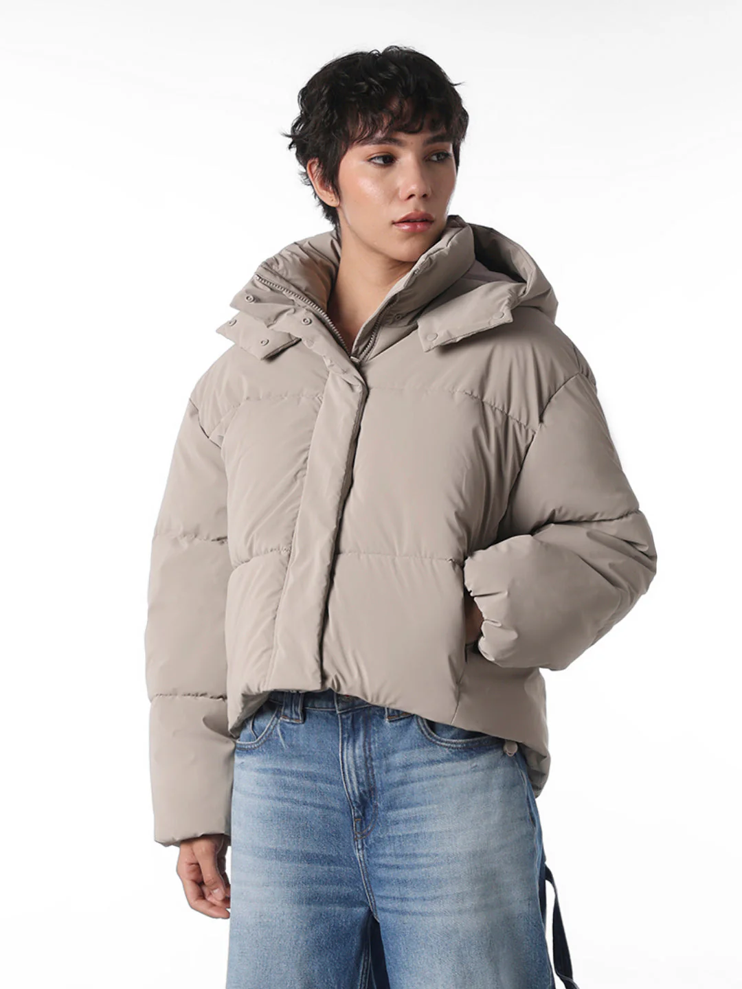 Grey Cropped Hooded Puffer Jacket - Image 3