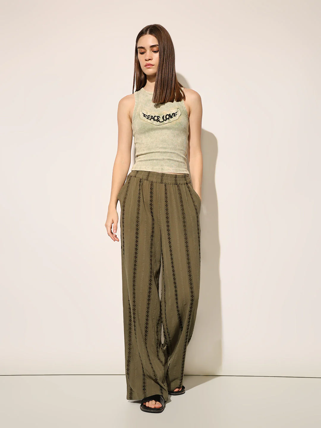 Light Green Printed Crop T-shirt - Image 2