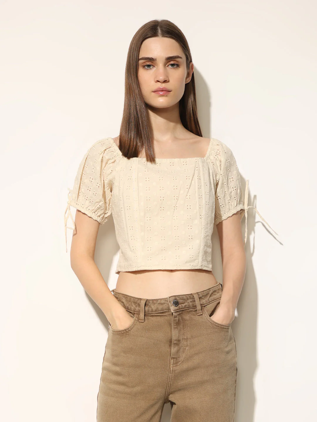 Cream Schiffli Cropped Top - Image 3