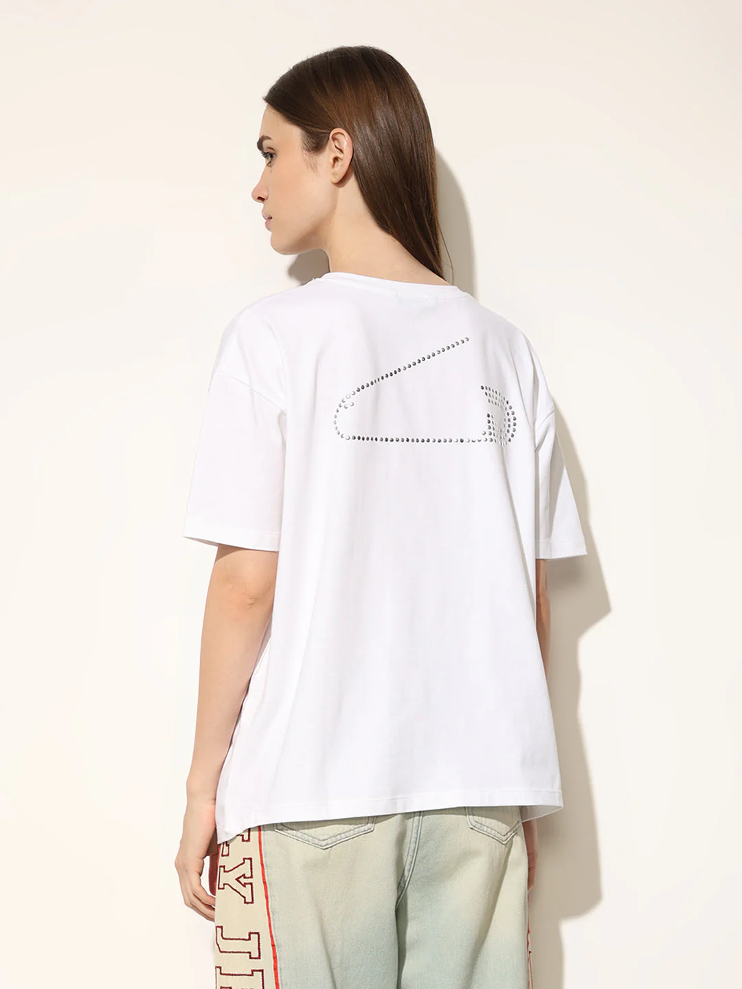 White Embellished Detail T-shirt - Image 6