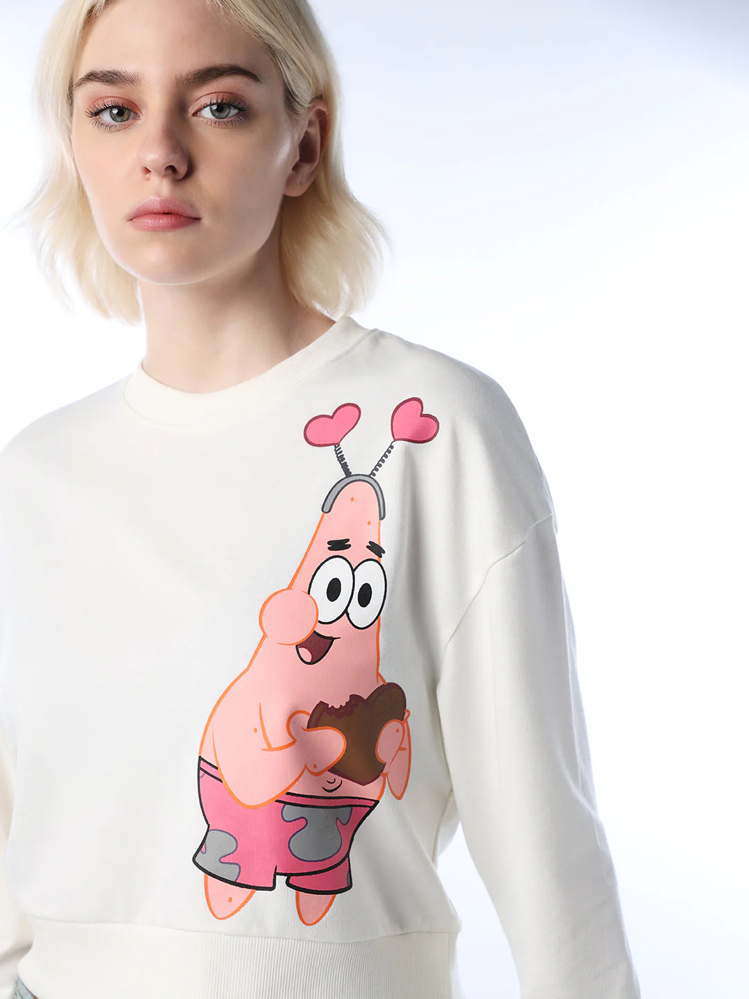 White SpongeBob Printed Sweatshirt - Image 5
