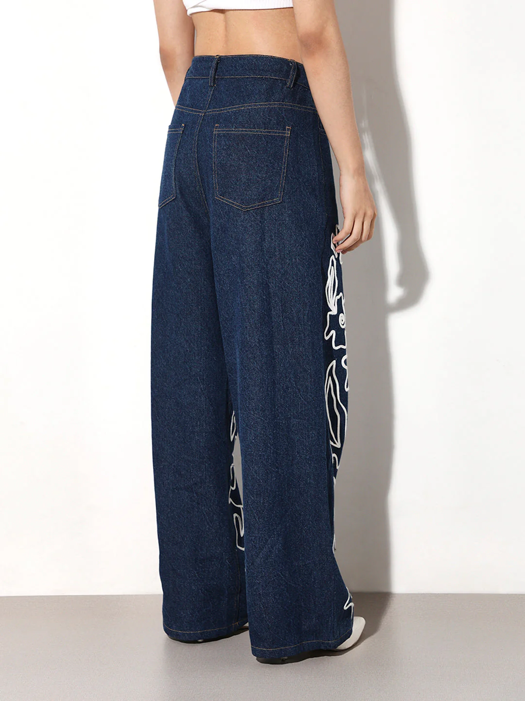 Floral Applique Wide Leg Jeans - Image 5
